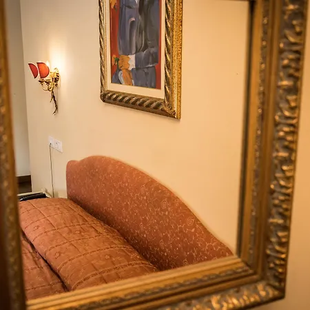 Piazza Vecchia Hotel 4*