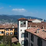 Piazza Vecchia Hotel Bérgamo