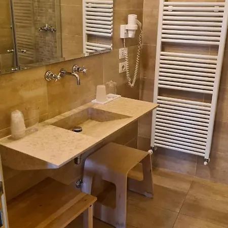 Szálloda Piazza Vecchia 4*