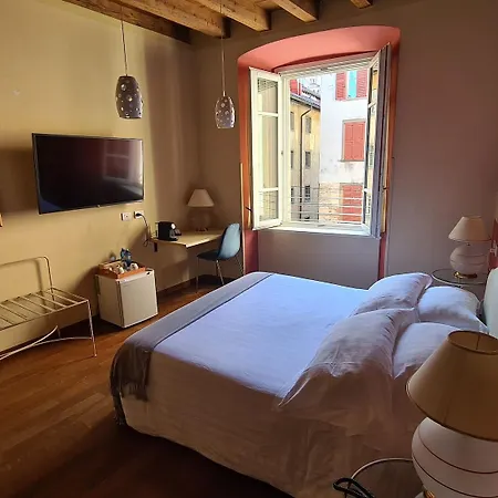 Szálloda Piazza Vecchia 4*