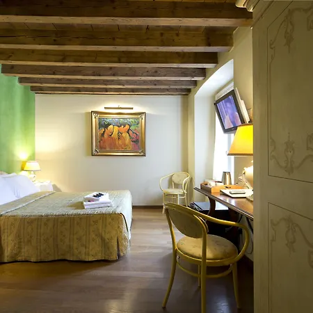 Piazza Vecchia 4* Bérgamo