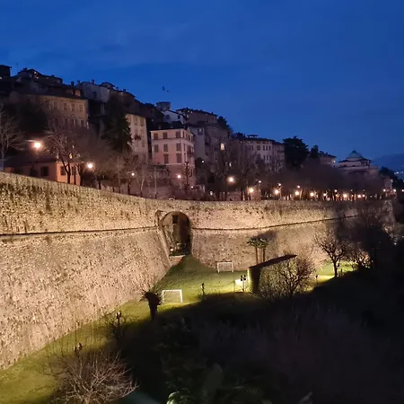 Hotel Piazza Vecchia 4*