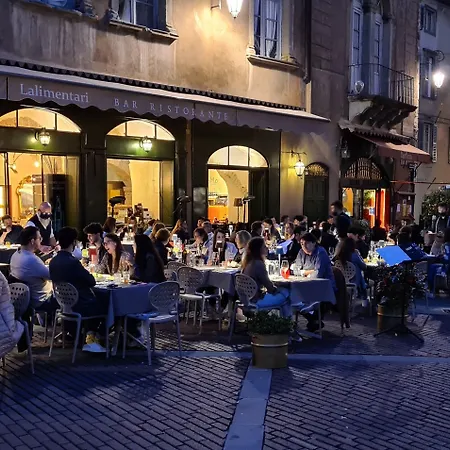 Piazza Vecchia מלון ברגמו