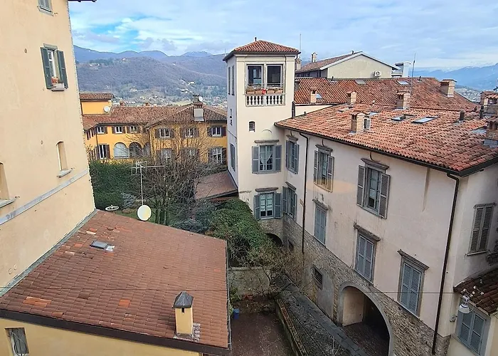 Piazza Vecchia Hotel Bergamo